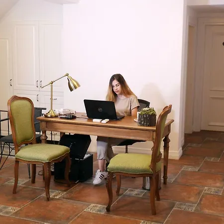 Are Butik * Alacati